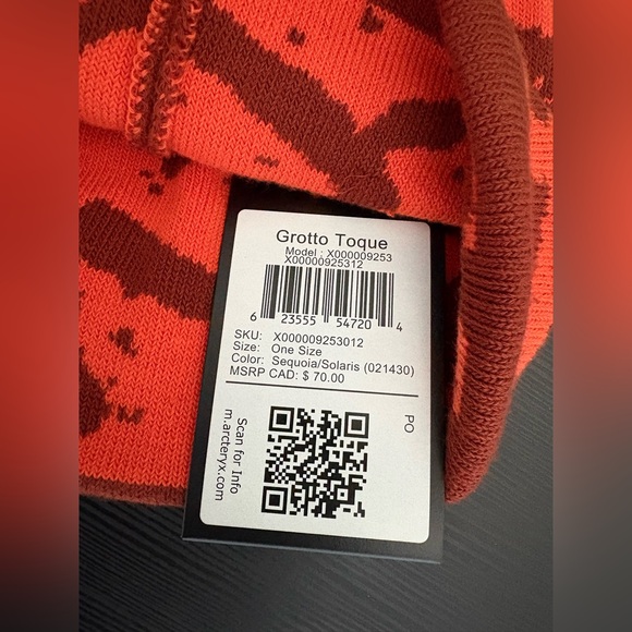 Arc'teryx Grotto Toque in Sequoia - Picture 3 of 3